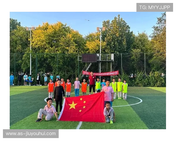 探讨足球彩虹怎样在球场文化中体现团队精神与个性表达的独特魅力 探讨足球彩虹怎样在球场文化中体现团队精神与个性表达的独特魅力